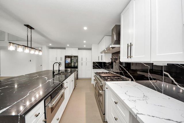 15206 Beacham Drive, Houston, TX 77070