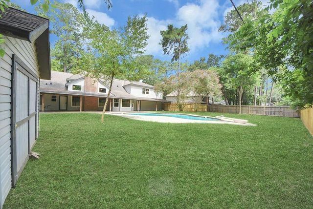 15206 Beacham Drive, Houston, TX 77070