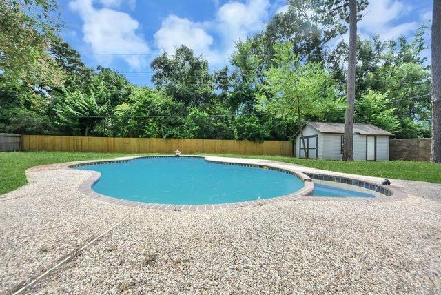 15206 Beacham Drive, Houston, TX 77070