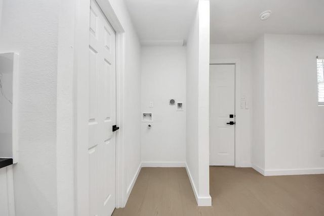 15206 Beacham Drive, Houston, TX 77070