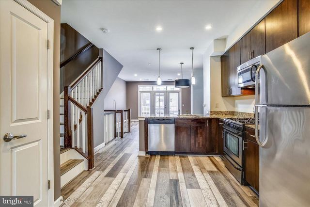 2526 SHERIDAN RD SE, Washington, DC 20020