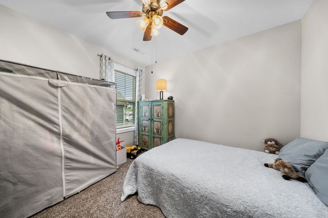 1032 Dublin Dr, Clarksville, TN 37042