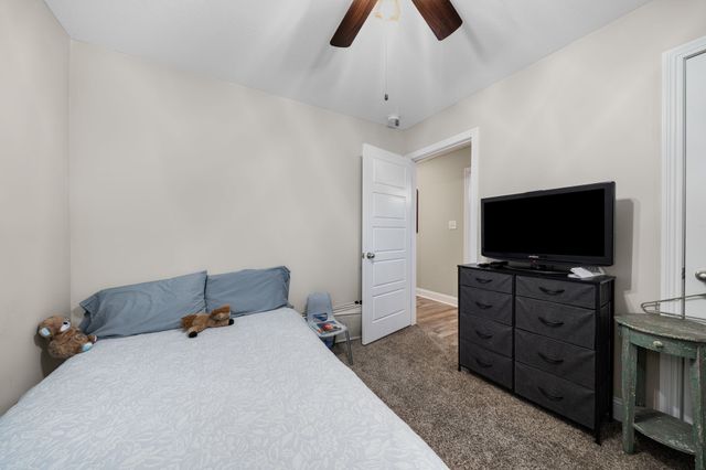 1032 Dublin Dr, Clarksville, TN 37042
