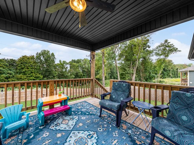 1032 Dublin Dr, Clarksville, TN 37042
