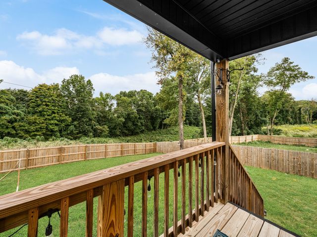 1032 Dublin Dr, Clarksville, TN 37042
