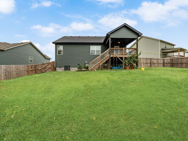 1032 Dublin Dr, Clarksville, TN 37042