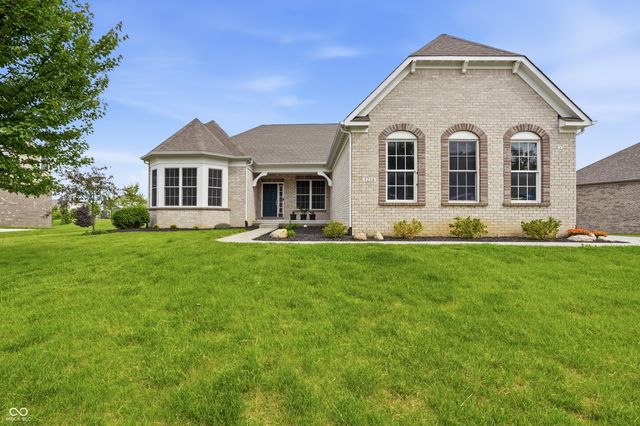5218 Sweetwater Drive, Noblesville, IN 46062
