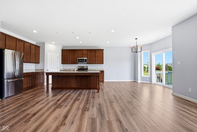 5218 Sweetwater Drive, Noblesville, IN 46062