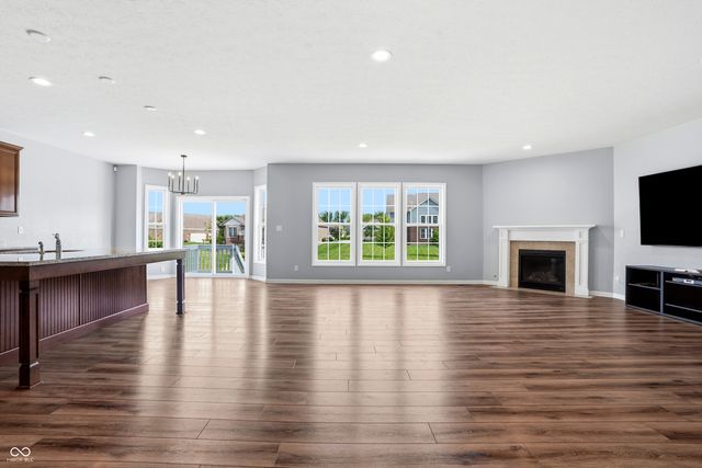 5218 Sweetwater Drive, Noblesville, IN 46062