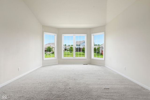 5218 Sweetwater Drive, Noblesville, IN 46062