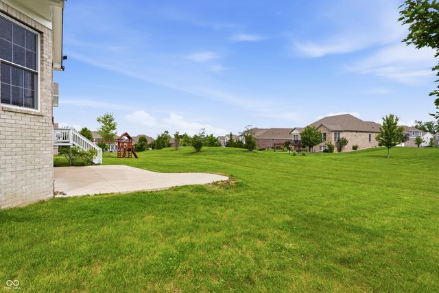 5218 Sweetwater Drive, Noblesville, IN 46062