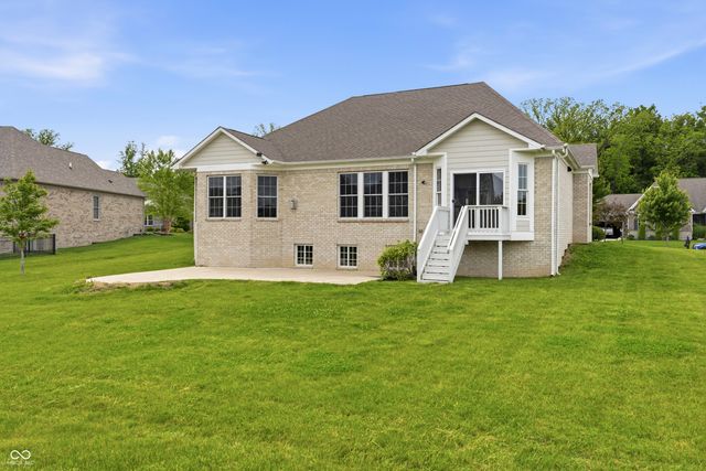 5218 Sweetwater Drive, Noblesville, IN 46062