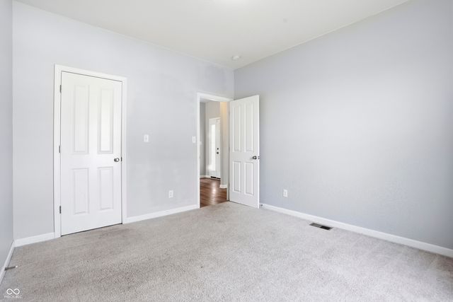 5218 Sweetwater Drive, Noblesville, IN 46062