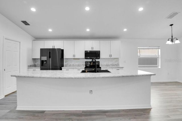 693 PERSIAN DRIVE, Haines City, FL 33844