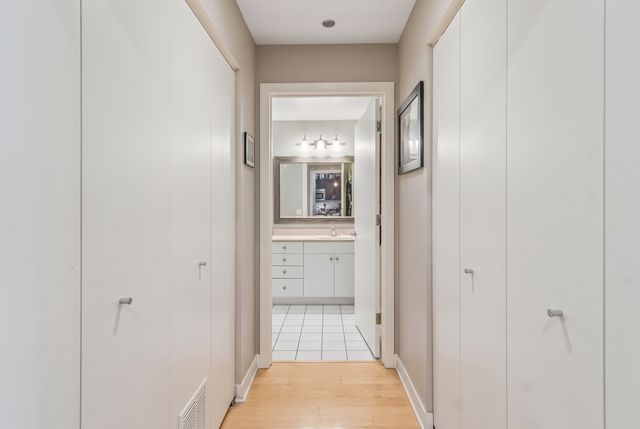 8 E Randolph Street 1207, Chicago, IL 60601
