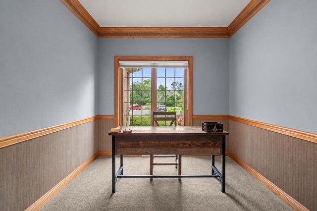 2245 S Foxglove COURT, New Berlin, WI 53151