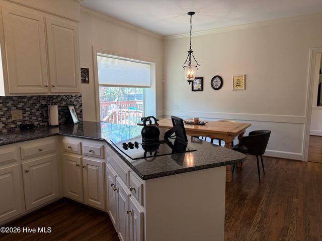 1711 Waterford Drive NW, Wilson, NC 27896