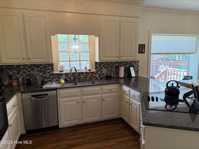 1711 Waterford Drive NW, Wilson, NC 27896