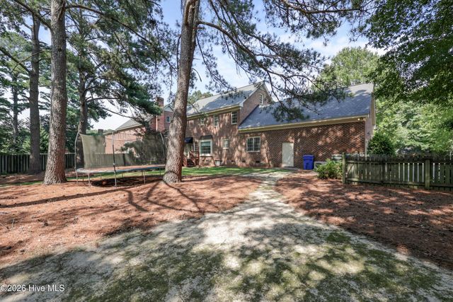 1711 Waterford Drive NW, Wilson, NC 27896