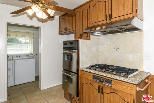 14745 MARLIN Place, Van Nuys (los Angeles), CA 91405