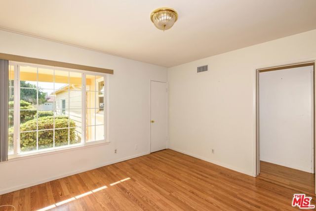 14745 MARLIN Place, Van Nuys (los Angeles), CA 91405