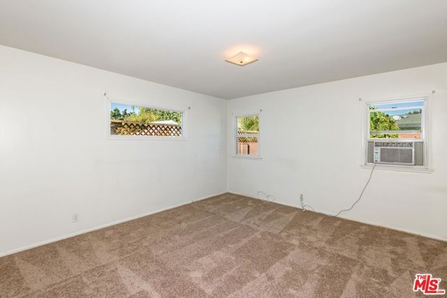 14745 MARLIN Place, Van Nuys (los Angeles), CA 91405