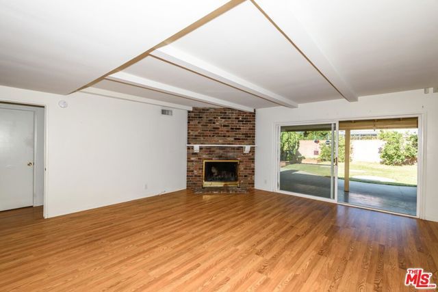 14745 MARLIN Place, Van Nuys (los Angeles), CA 91405