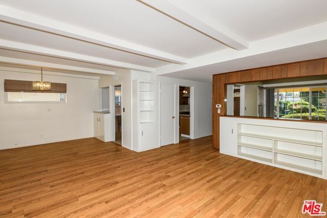 14745 MARLIN Place, Van Nuys (los Angeles), CA 91405