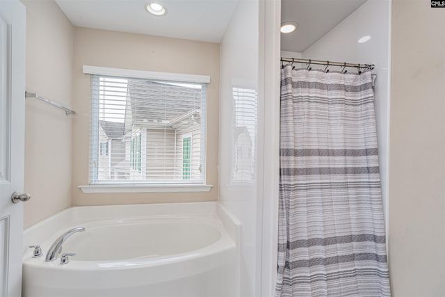 142 Whitton Court, Lexington, SC 29073