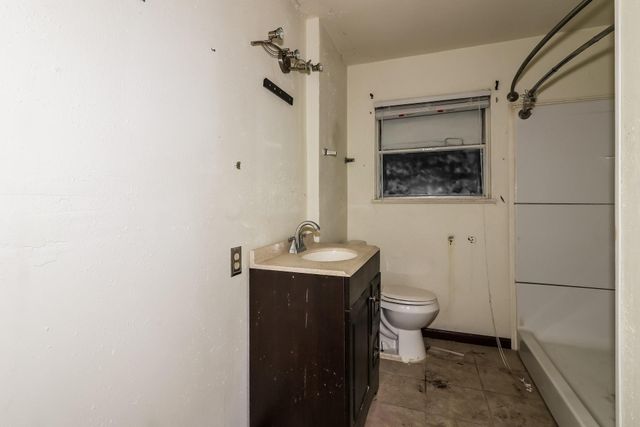 5843 Thrush Drive, Houston, TX 77033