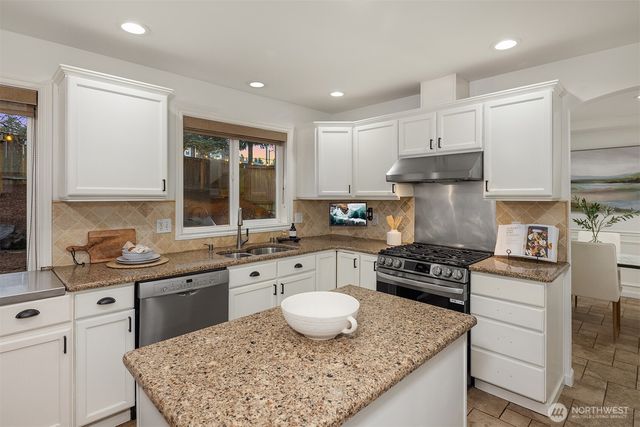 3131 82nd Drive NE, Marysville, WA 98270