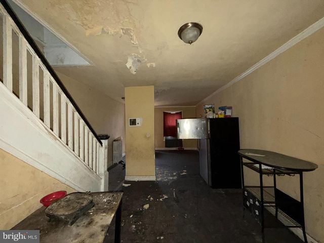 1518 N GILMOR ST, Baltimore, MD 21217