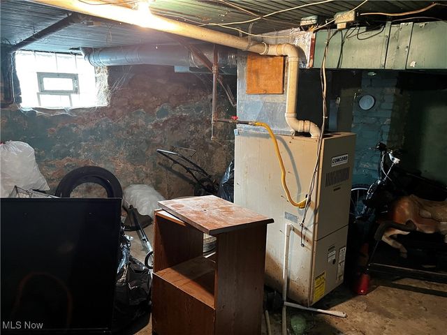 355 Lincoln Avenue, Mingo Junction, OH 43938