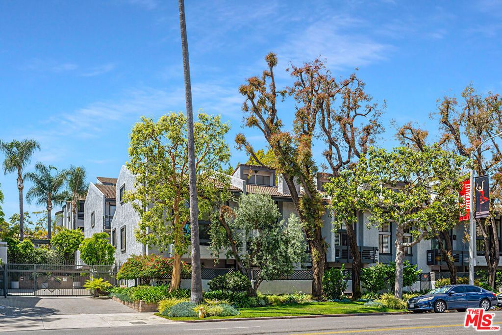 1925 S Beverly Glen Boulevard 40, Los Angeles, CA 90025 — photo 3