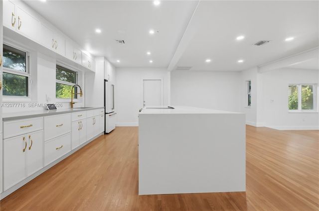 13040 N Miami Avenue, Miami, FL 33168