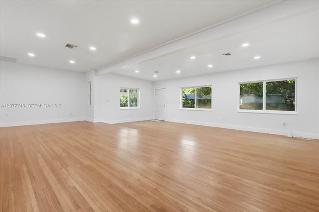13040 N Miami Avenue, Miami, FL 33168