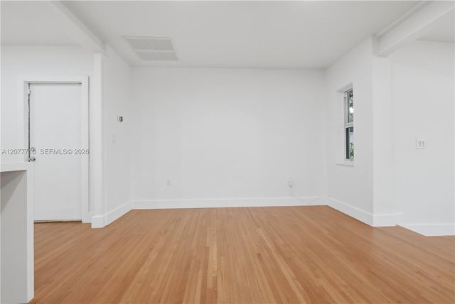 13040 N Miami Avenue, Miami, FL 33168