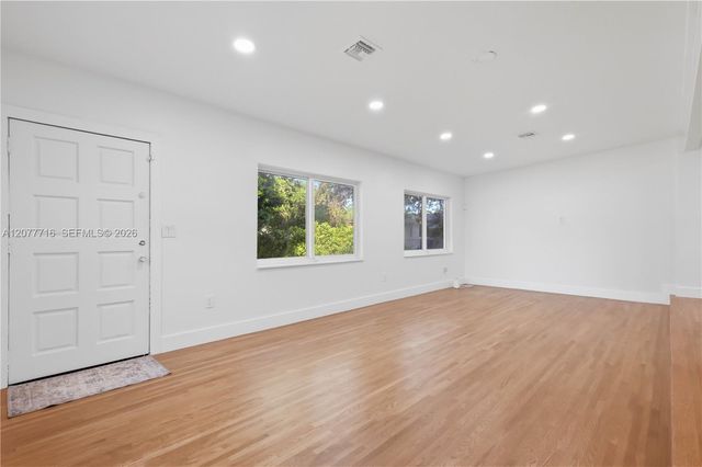 13040 N Miami Avenue, Miami, FL 33168