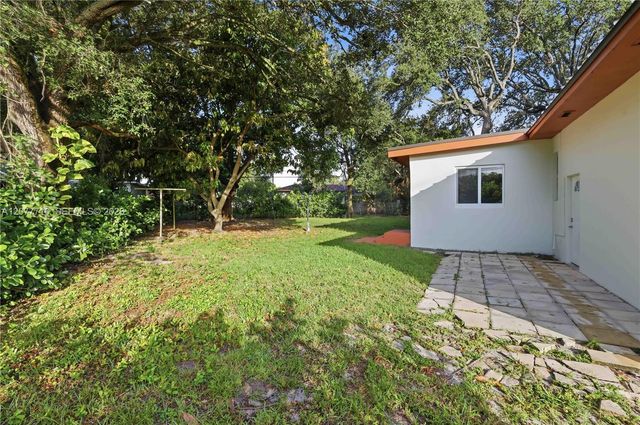 13040 N Miami Avenue, Miami, FL 33168