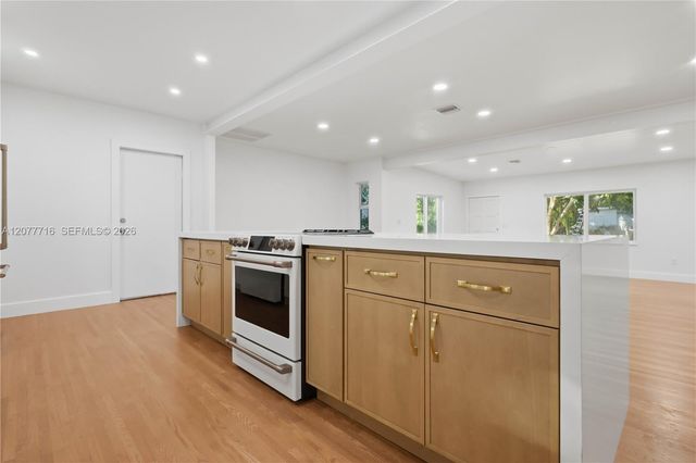 13040 N Miami Avenue, Miami, FL 33168