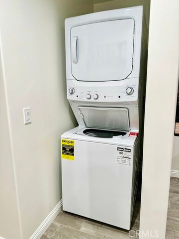 1877 S Jacalene Ln. Unit B, Anaheim, CA 92802