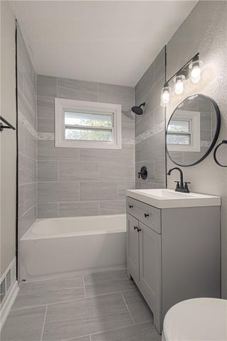 8512 E 85th Street, Raytown, MO 64138