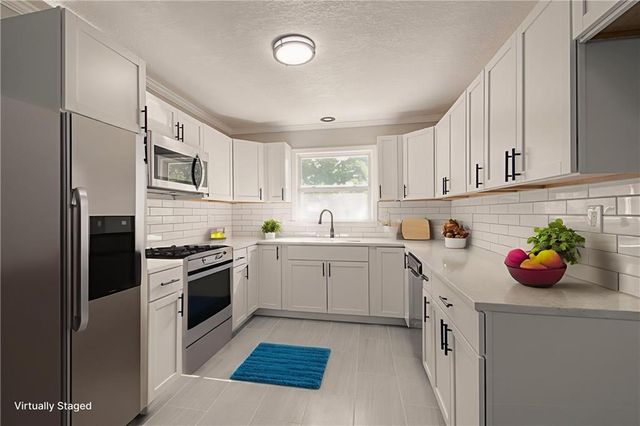 8512 E 85th Street, Raytown, MO 64138