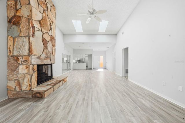 1111 LAKESHORE DRIVE C4, Eustis, FL 32726