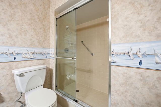 1111 LAKESHORE DRIVE C4, Eustis, FL 32726