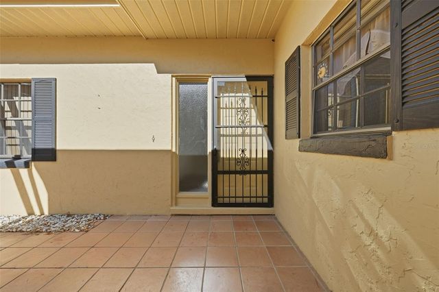 1111 LAKESHORE DRIVE C4, Eustis, FL 32726