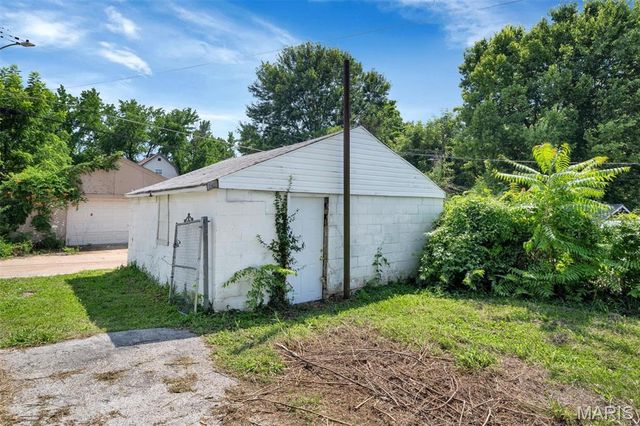 6604 Etzel Avenue, University City, MO 63130