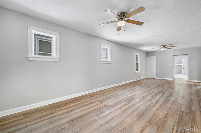 6604 Etzel Avenue, University City, MO 63130