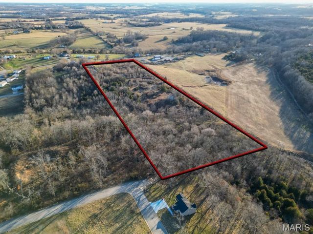 1031 Dilworth Road, Lebanon, MO 65536