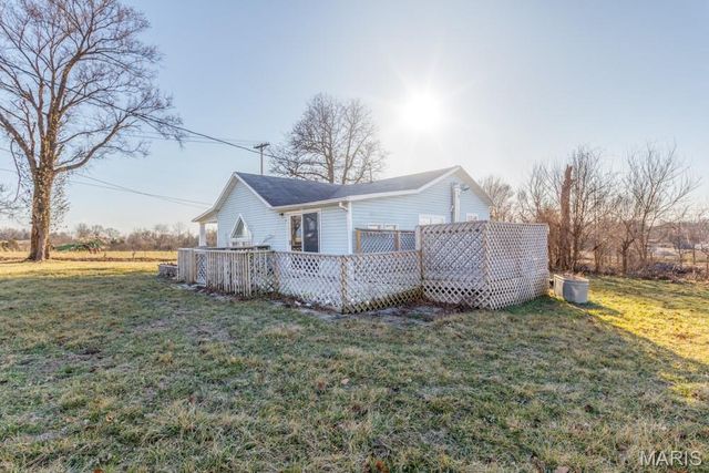 1031 Dilworth Road, Lebanon, MO 65536